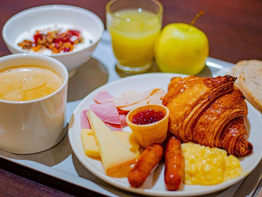 Ibis Rennes Beaulieu Hotel Cesson-Sévigné Екстериор снимка