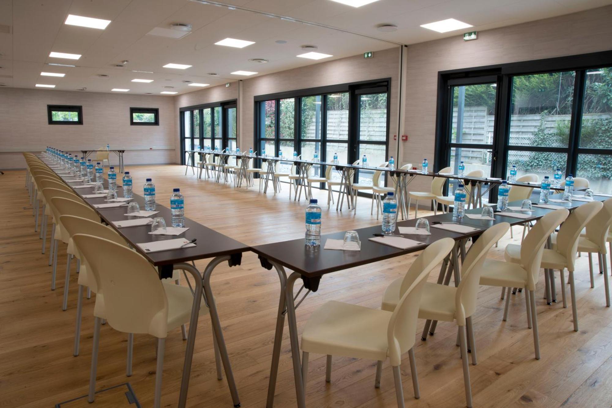 Ibis Rennes Beaulieu Hotel Cesson-Sévigné Екстериор снимка