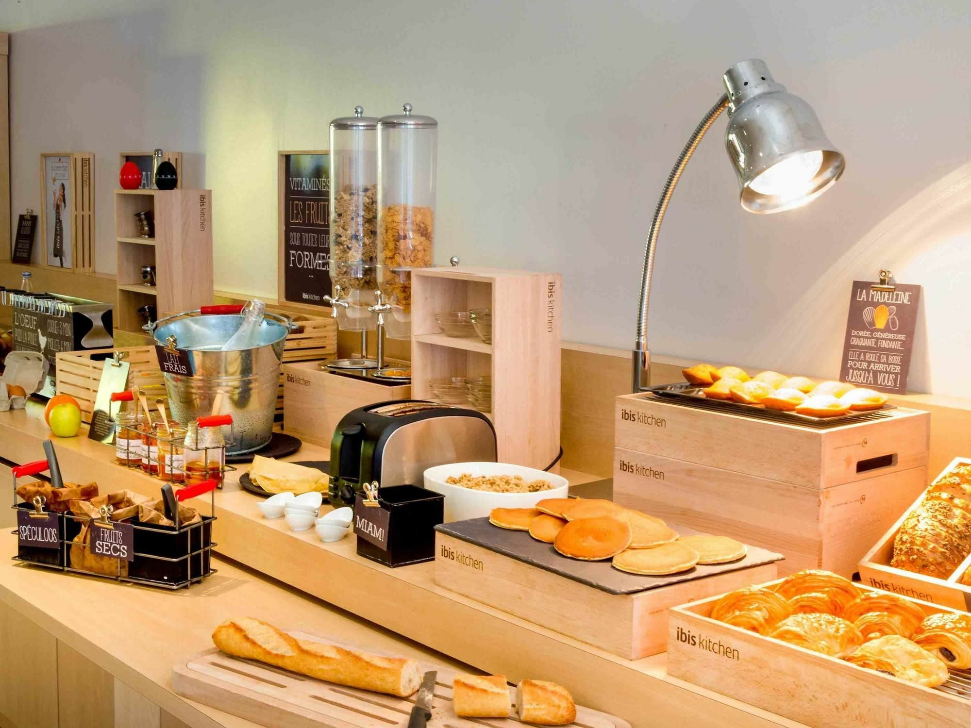 Ibis Rennes Beaulieu Hotel Cesson-Sévigné Екстериор снимка